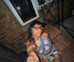 Philly Minxxx wants you to suck on her fat clit - Image 4