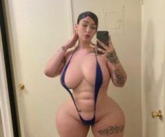 big ass n boob 19 year old😍💕🍑 - Image 4