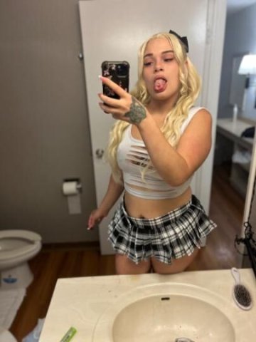 All Eyes On Me 🤤 - 1