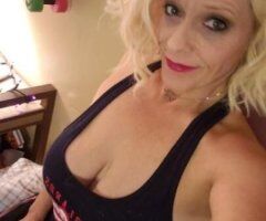 Sexy Cat in Bakersfield - Image 8