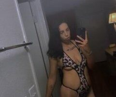 Bakersfield escorts - Its isaa you will have the best time of a night i do it all ready to do it all 🤪🤪