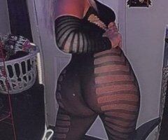 Thick Blonde Beauty 💦 - Image 4