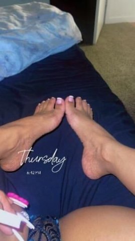 A SERVICE THAT LEAVES YOU SATISFIED🍒 4’11 CREAMER & SQUIRTER💦 OUTCALLS ONLY!!🍒😻 - 1