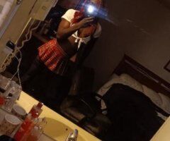 SPECIAL 🔥🔥 60$ DOUBLE HEAD 25 MIN 70$ 35 MIN COME GET FREAKY WITH A FEMALE AND MY TRANS HOMEGIRL 🔥🔥🔥 - Image 1
