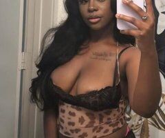 Classy, Curvy, College girl 💕 - Image 7
