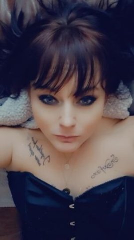looking for older gentlemen for massage regular - 1