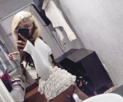 Bakersfield escorts - hey