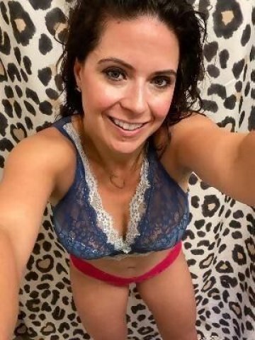 💋🍒👅FaceTime shows💦💋🍒👅40 Years 🅳🅸🆅🅾🆁🅲🅴🅳 Older Mom Fuck Me 💦💦 - 1