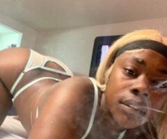 HAPPY HOLIDAYS LETS HAVE FUN 🥳🥳🥳🥰💋💦🍆🫦THROAT GOAT💋READY 💦😝💦😇TO SUCK YOU DRY AND BLOW YOUR MIND INCALL/OUTCALL OAKLAND 💦🍆🍆💋😘💦💦🫦 - Image 1