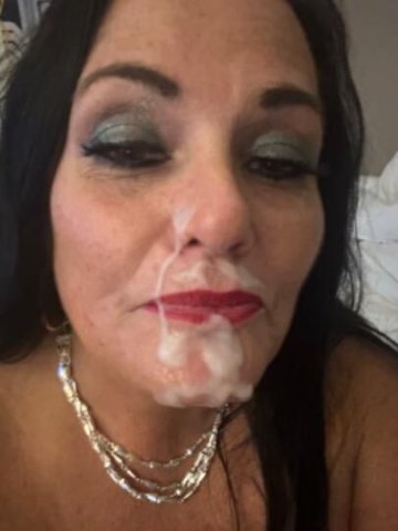 I LOVE FACIALS 💦💦💦 - 1
