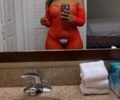 Carmel thick Denver babe - Image 2