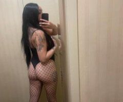 🍭🍬 Party Girl Next Door - Image 2