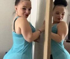 North Jersey escorts - Sexy 4'4 hottie. Thickk & Curvy Fantasy