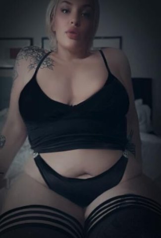 417's WETTEST💦Cum take a dip🤿👙🌊 THIS WATER IS FINE😘 - 1