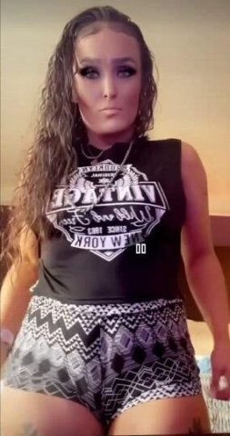 KimberlyOcean BACK IN TOWN - 1