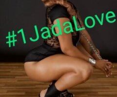 Medford escorts - Lovely upscale Vixen 👑Lady in the light, but a real Freak in the sheets
