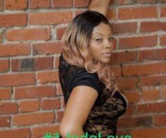 Lovely upscale Vixen 👑Lady in the light, but a real Freak in the sheets - Image 4