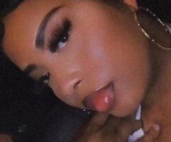 Can I Cum Over💦 📍your place 📍 💦 - Image 6