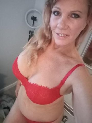 Monday Funday here in my Zen Room. cum to best - 1