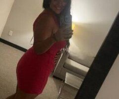 Fayetteville escorts - new in town, indian