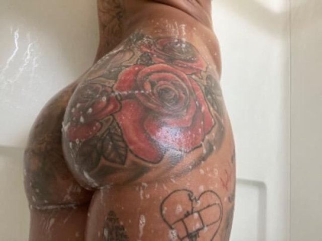 2/3 girl specials 😛slippery when wet 🤭 hey yall here for a good time not a long time 😘❤real and ready to satisfy all your needs 💕🤭 - 1