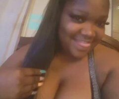 A NEW BADDIE IN TOWN - Image 5