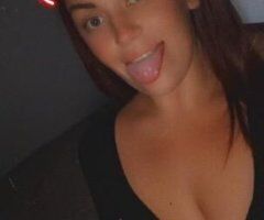 Fayetteville escorts - Cum let me squirt for you daddy 💦😈