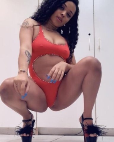 No Law ! Gfe Friendly ! 👅 I need regular also - 1
