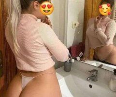Charleston escorts - 💘👅 love you can visit me 😍 I am available rich and hot 👅💘
