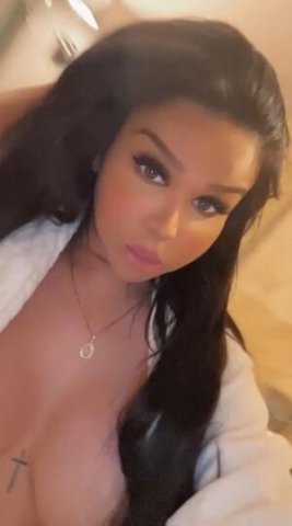 AVAILABLE NOW 🔥HORNY LATiNA MAMii🌹 - 1