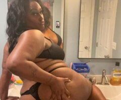 Tacoma escorts - YuMMy YuMmy sWeeT likE HonEy CoMe TasTe ThiS sTrawBerrY ShOrtCaKe