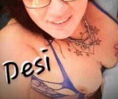 Long Beach escorts - wet and fat pussy