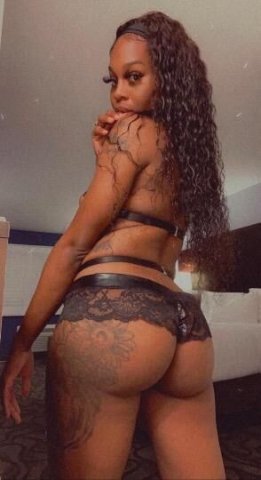 INCALLS AND OUTCALLS AVAILABLE MARYSVILLE CRAVING CHOCOLATE NEED YOUR SWEET TOOTH FIX COME TRY ME OUT YOU WILL LEAVE SATISFIED - 1
