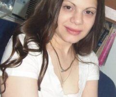 Manhattan escorts - sexy tryst with a petite four feet ten White American hip cool girl back in nyc