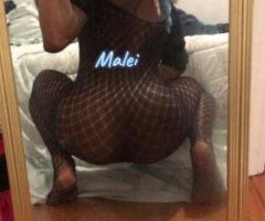 One Night Only| West Coast Favorite| Petite Chocolate Treat| PORT ORCHARD - Image 2
