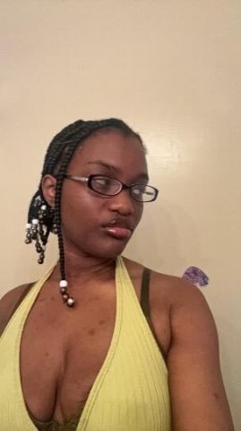 ducki 21 y/o ebony girl available - 1