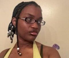 ducki 21 y/o ebony girl available - Image 1