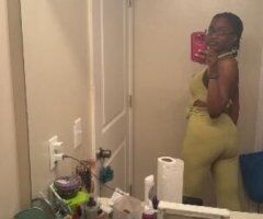 ducki 21 y/o ebony girl available - Image 3