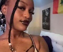 ducki 21 y/o ebony girl available - Image 4