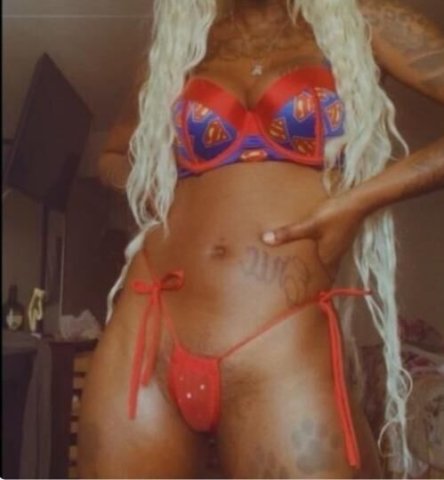 (South Carolina ) TITS Are Out Petite , with a Jelly Butt 🟢OPEN NOW💧🤤♡ Super Soaker Special 🧼🚗Rinse on here 4 da Nite - 1