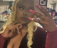 hey fellas ask about the two girl 🍭 /outs/car - Image 2