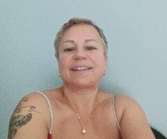 Miami escorts - For gentleman relaxin in private location with mature Lady