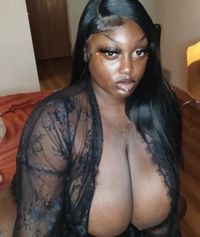 🏀🏀36DDD🏀🍫Big BOoty Chocolate - 1
