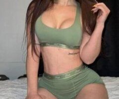 Palm Springs escorts - My name is camila