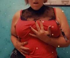 MILF READY TO TRAVEL 😊 - Image 2