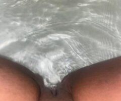 SEXY YOUNG THANG ON THE LOOSE 💃🏽💦🫧🍓 - Image 4