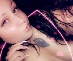 2 Girl 👧🏻👧🏽 Weekend Special 🎀 BEST PRICE IN TOWN 🏩Sweet 🍯 Canadian 🇨🇦Freak😝 - Image 2