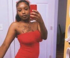 El Paso escorts - NEW TO TOWN!Tight creamy wet pussy🥰 professional non rushed satisfaction guranteed. Let me please you baby♥. ask about my 2 girl experince💦.