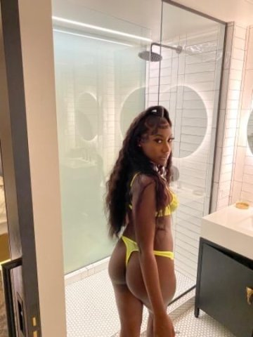 True Companionship is My Thing I offer upscale •OUTCALLS• to your place or hotel. - 1