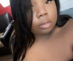 TRAVELING TRANNY 💦💦💋 - Image 6